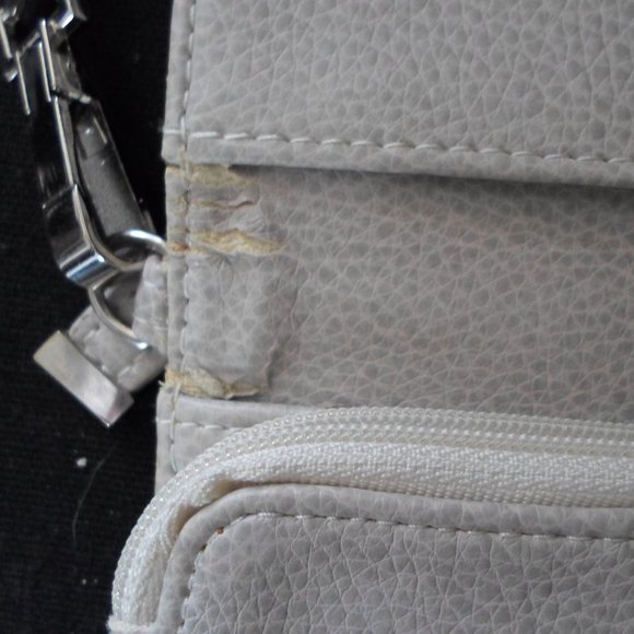 Calvin Klein Crossbody Wallet Bag - Picture 7 of 11